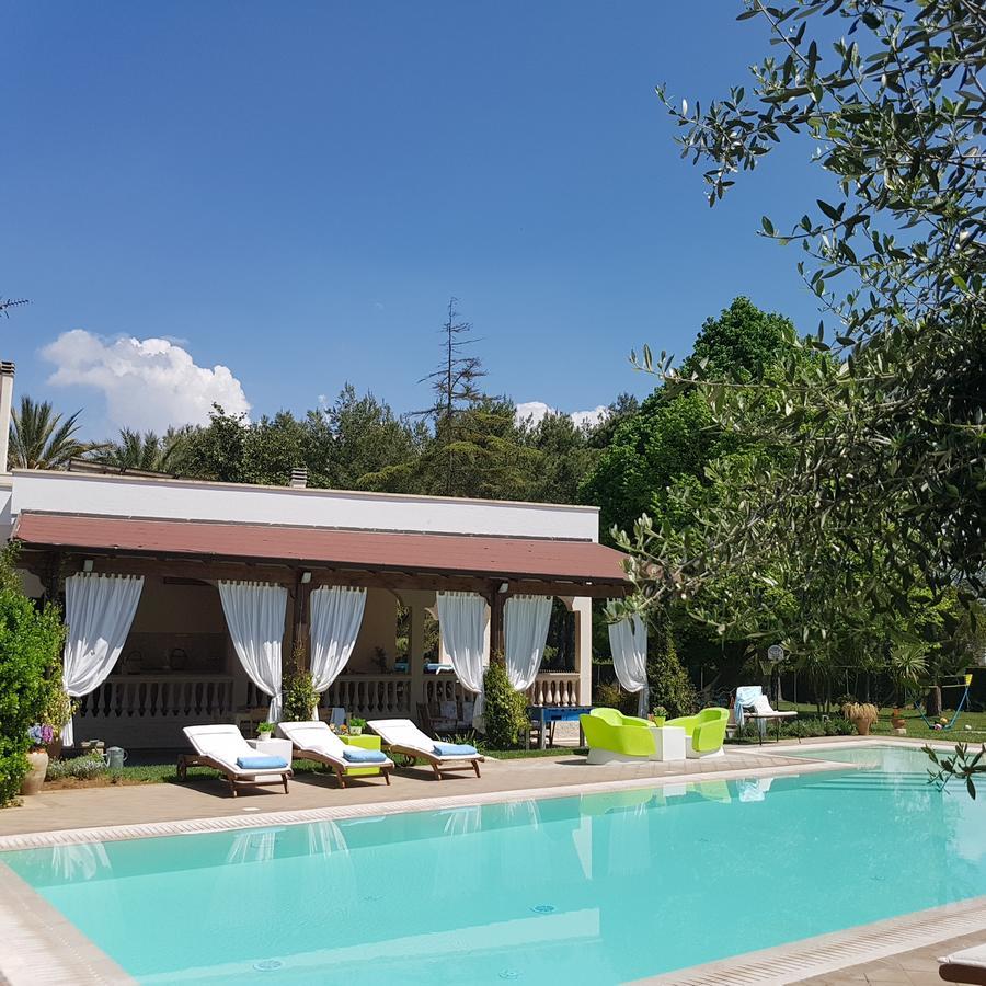 Villa Edda Heated Pool ガラティーナ エクステリア 写真