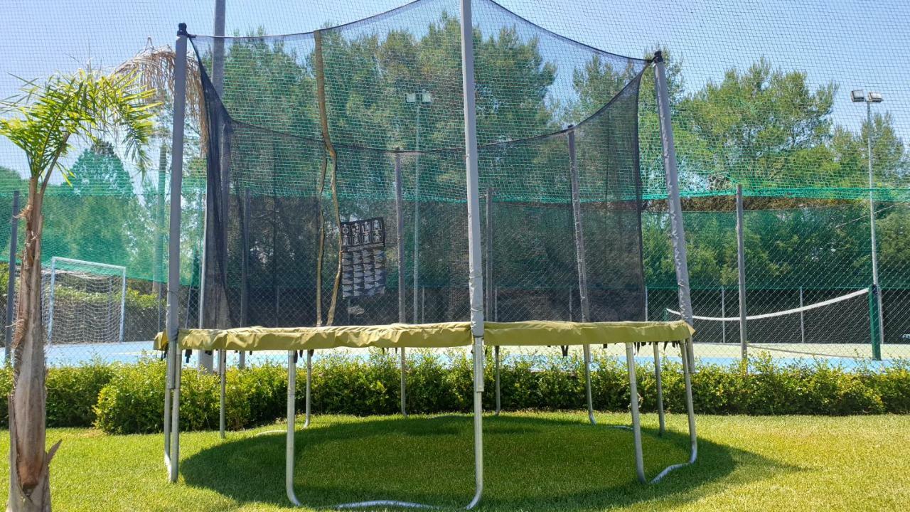 Villa Edda Heated Pool ガラティーナ エクステリア 写真